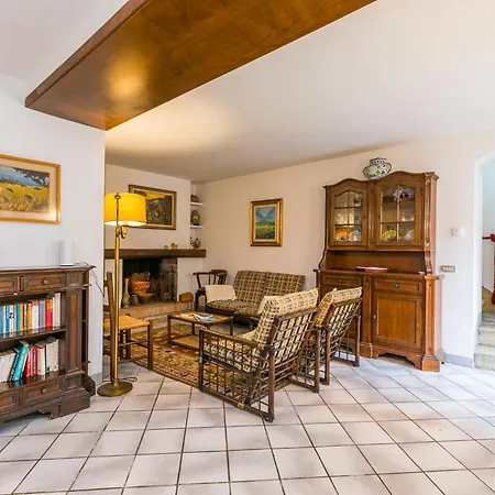 Holiday home Tenuta San Lazzaro By Interhome Montevettolini