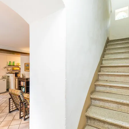 Tenuta San Lazzaro By Interhome * Montevettolini